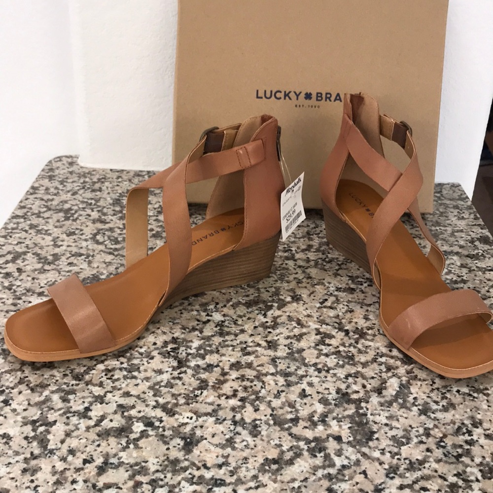 Lucky Brand new in box sandals